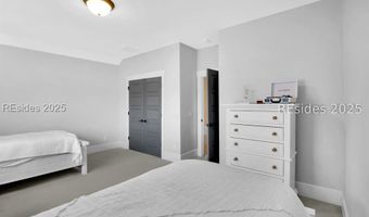 302 Castaway Dr, Bluffton, SC 29910