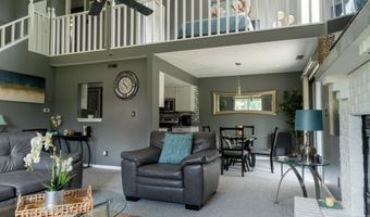 7508 Farm View Cir W, Indianapolis, IN 46256