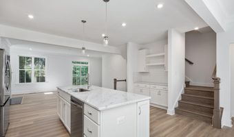 7404 ROCKY CREEK Ter, Annandale, VA 22003