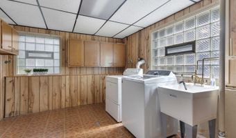874 S Wisconsin Ave, Addison, IL 60101