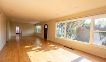 4815 BEAUMONT Dr, La Mesa, CA 91941