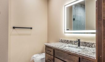 2816 E Sunflower Cir, Brandon, SD 57005