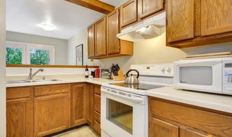 6410 E Northern Lights Blvd #6-J, Anchorage, AK 99504