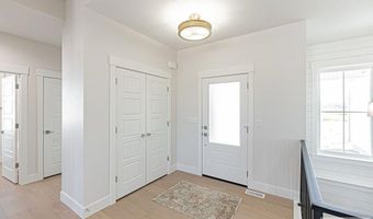 5358 Hobble Crk, Ammon, ID 83406