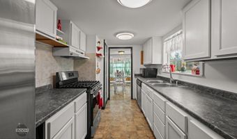3233 Tarwater Ave, Anchorage, AK 99508