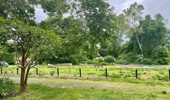 1304 BRYAN POINT Rd, Accokeek, MD 20607