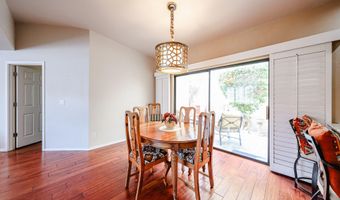 37222 N TOM DARLINGTON Dr 15, Carefree, AZ 85377