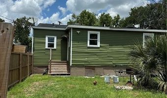 817 W 38th St, Savannah, GA 31415