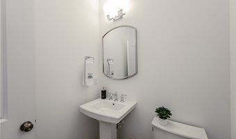 720 Chapman St, Ashland, VA 23005