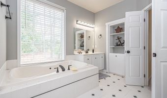 12529 DEER POINT Cir, Berlin, MD 21811
