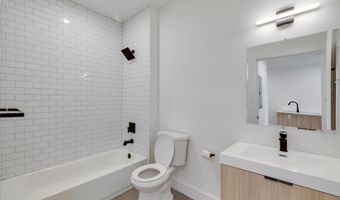 2400-18 E HUNTINGDON St 707, Philadelphia, PA 19125