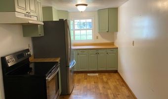6403 Millstone Rd, Apple Grove, WV 25502