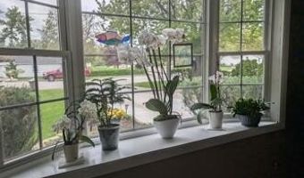 101 ISLAND VIEW Dr, Alpena, MI 49707
