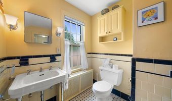 59 Payson St, Attleboro, MA 02703