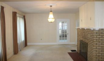 2701 Watalee St, Alton, IL 62002