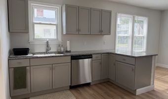 51 Reed St, Agawam, MA 01001