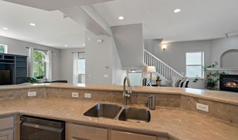 12371 Gregg Ln, Anchorage, AK 99515