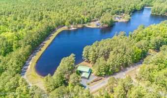 105 Lakewood Dr, Aberdeen, NC 28315