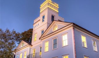 50 School St 1, Newport, RI 02840