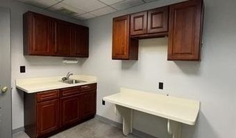 987 BROADWAY, Bayonne, NJ 07002