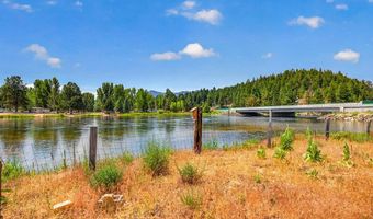 800 N Main St, Cascade, ID 83611