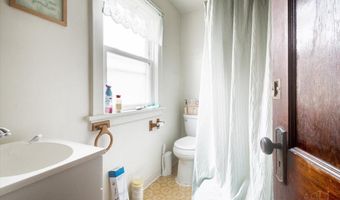 645 Blanche Ave, Arlington Heights, OH 45215