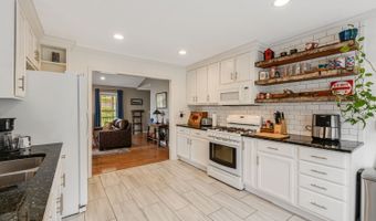 14 H G Buckner Meadows Rd, Alexander, NC 28701