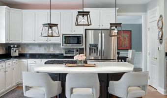 24198 HEATHER FIELD Ct, Aldie, VA 20105