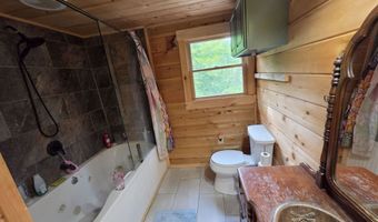 2399 Main St, Cabot, VT 05647