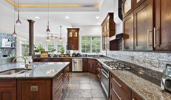 6623 LOCUST Way, Annandale, VA 22003