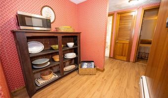 15 South Ln, Angola, NY 14006