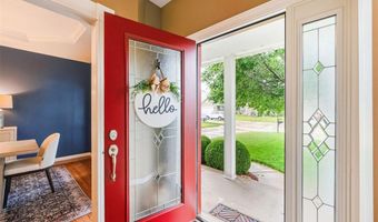 614 Whispering Willows Ct, Ballwin, MO 63021