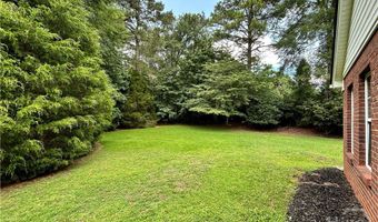 210 Lexington Cir, Athens, GA 30605