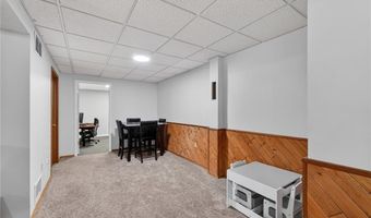 416 Harvest Hill Ct, Ballwin, MO 63021