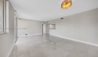 2775 NE 187th St 318, Aventura, FL 33180