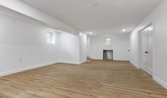 130 Zoar Ave, Attleboro, MA 02703