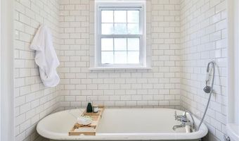 710 English Ave, Austin, IN 47102