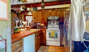 1503 Putnam Pike, Glocester, RI 02814