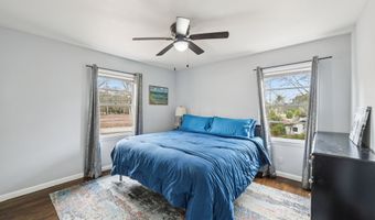 348 Jefferson River Rd, Athens, GA 30607