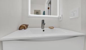 205 Ocean Ave 3, Belmar, NJ 07719