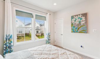 42023 SPRING AIR Dr, Brambleton, VA 20148