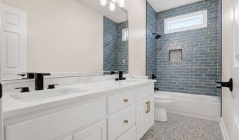 171 Larkspur Dr, Albany, GA 31721