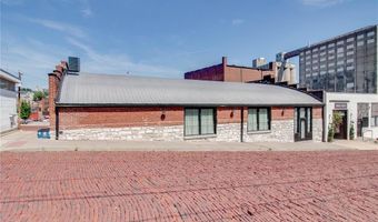 309 Wall St, Alton, IL 62002