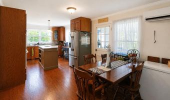 112 N College St, Atkinson, NC 28421