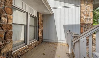 6 Barbara Ln, Bella Vista, AR 72715