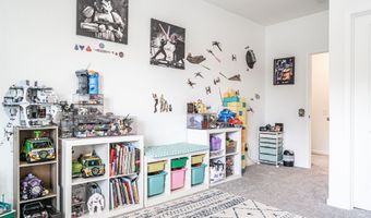 59 Walkabout Dr, Aberdeen, NC 28315