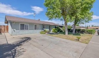 11428 Redwood St, Armona, CA 93202
