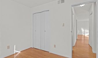 1931 N CLEVELAND St 213, Arlington, VA 22201