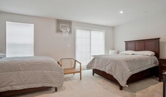 138 SUMMIT POINT Blvd, Bowie, MD 20716
