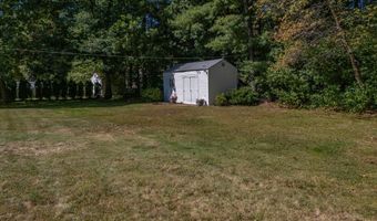17 Wood Cove Dr, Coventry, RI 02816